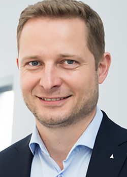 KRYSTIAN RADWAN